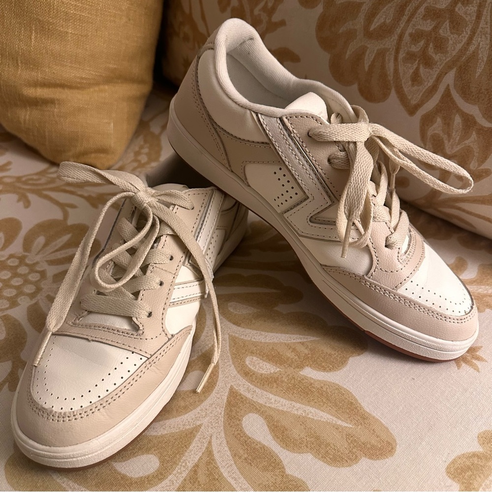 NWOT Vans Lowland ComfyCush Leather Shoe